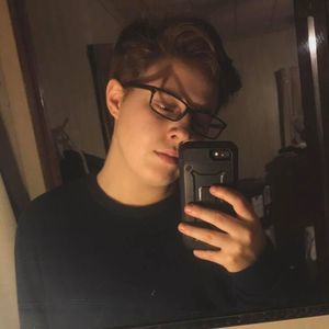 Meet your Posher, Destini